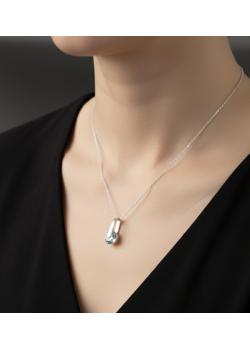 Su Yeşili Mozanite Taşlı Gümüş Kolye