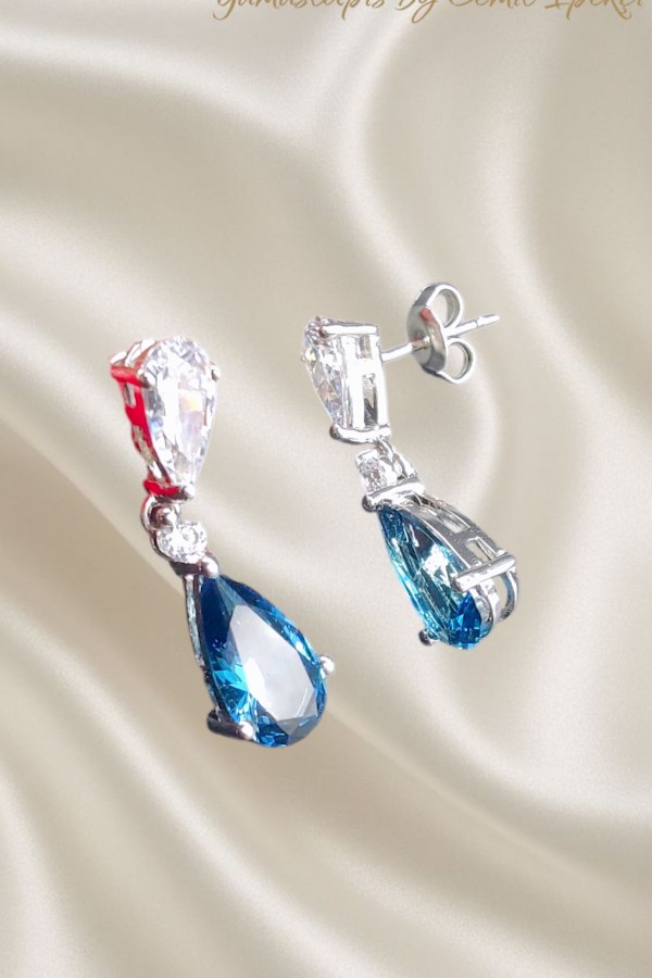 Topaz ve Mozanite Taşlı Gümüş Küpe Çifti 
