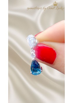 Topaz ve Mozanite Taşlı Gümüş Küpe Çifti 