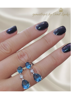 Topaz ve Mozanite Taşlı Gümüş Küpe Çifti