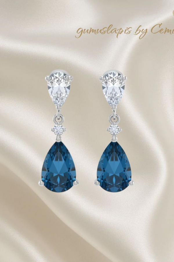 Topaz ve Mozanite Taşlı Gümüş Küpe Çifti 