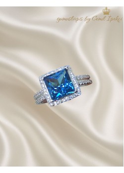 Mozanite ve Blue Topaz Taşlı Kare Motif Gümüş Yüzük