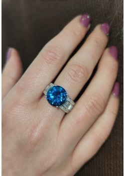 Mozanite ve London Blue Topaz Taşlı Yuvarlak Motif Gümüş Yüzük