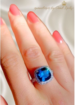 Blue Topaz ve Mozanite Taşlı Gümüş Yüzük 