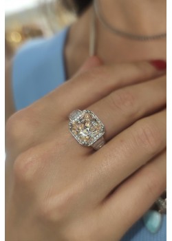 Topaz ve Mozanite Taşlı İri Kare Motif Gümüş Yüzük 