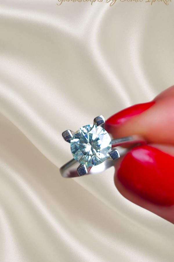 1.4 Carat Mozanite Taşlı Su Yeşili Renk Gümüş Yüzük