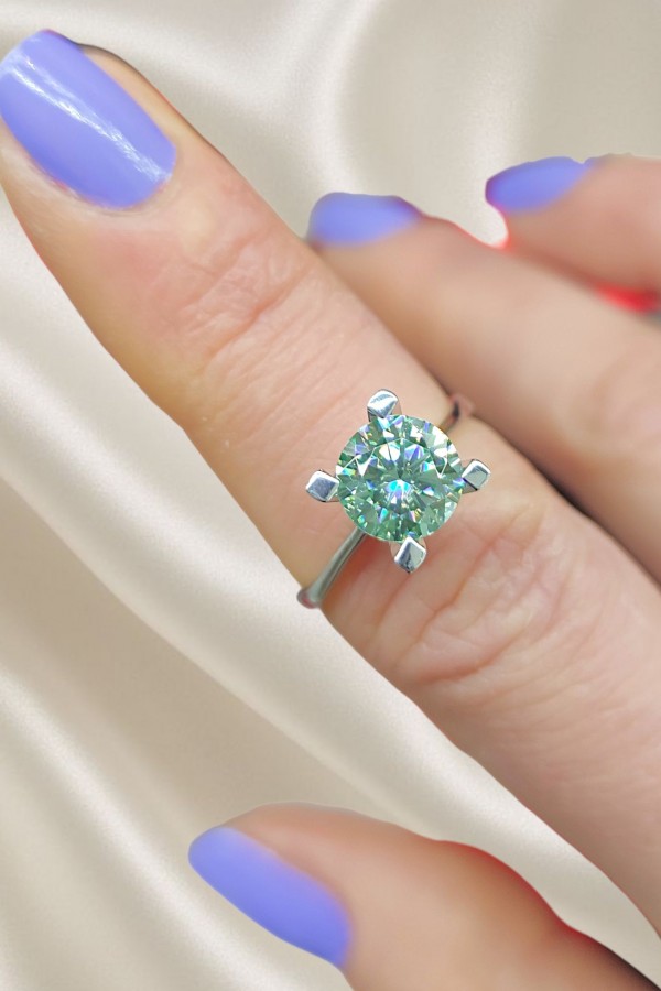 1.4 Carat Mozanite Taşlı Su Yeşili Renk Gümüş Yüzük