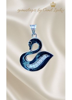 Siyah Mineli Kuğu Motif Gümüş Kolye