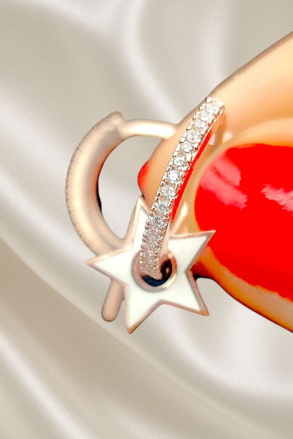 Beyaz Mineli Yıldız Motif Gümüş Halka Küpe Çifti