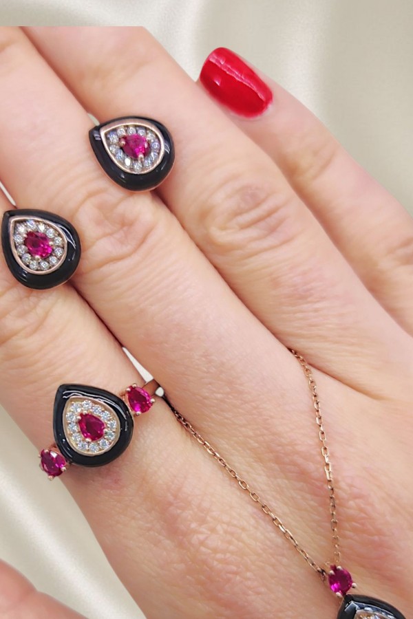 Siyah Mineli Yakut Taşlı Gümüş Set