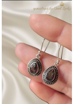 Mistik Kuvars Taşlı Damla Motif Gümüş Küpe Çifti 