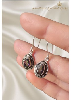 Mistik Kuvars Taşlı Damla Motif Gümüş Küpe Çifti 