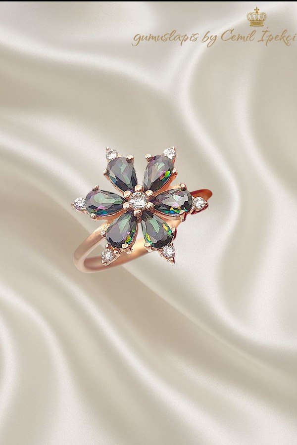 Mistik Kuvars Taşlı Çiçek Motif Gümüş Yüzük 