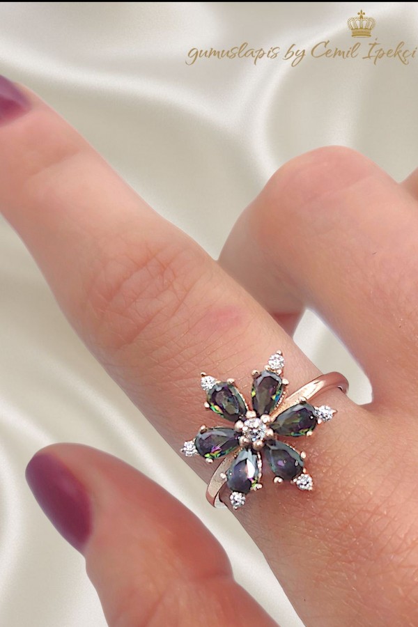 Mistik Kuvars Taşlı Çiçek Motif Gümüş Yüzük 