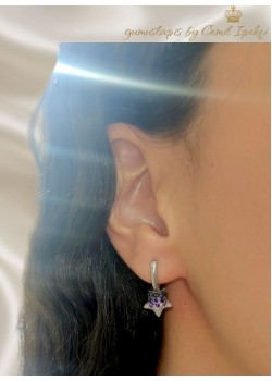 Koyudan Açığa Renk Geçişli Yıldız Motif Gümüş Beyaz Küpe