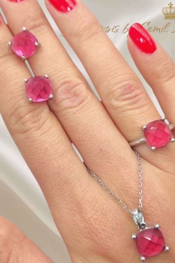 Yakut Taşlı Kare Gümüş Set