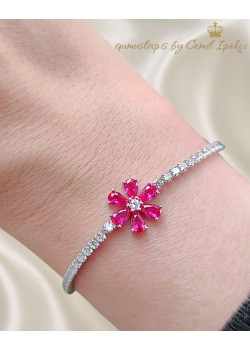 Yakut Taşlı Çiçek Motif Gümüş Bileklik 