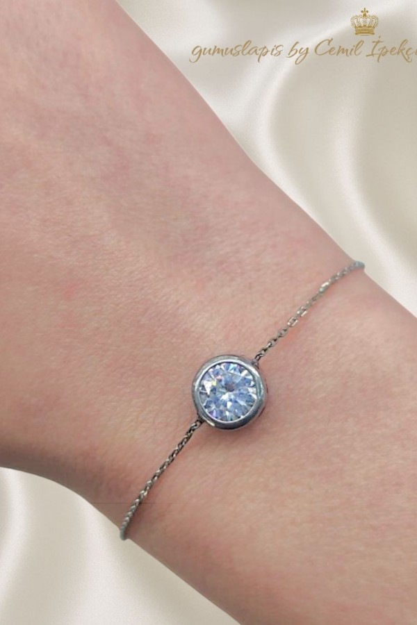 Zirkon Taşlı Tektaş Gümüş Bileklik