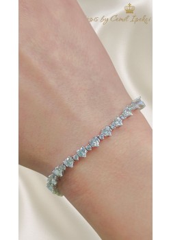 Laboratuvar Pırlantası Taşlı Kalp Motif Gümüş Suyolu Bileklik