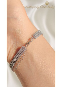 Kendinden Üçlü Laboratuvar Pırlantası Taşlı Suyolu Gümüş Bileklik