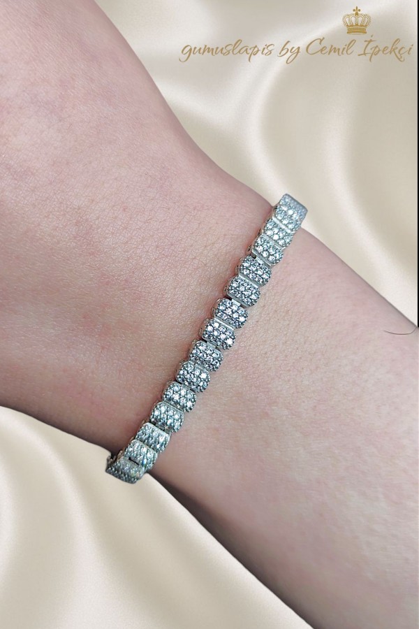 Asansörlü Yarım Suyolu Gümüş Bileklik