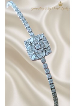 Kare Motif Baget Taşlı Gümüş Suyolu Bileklik 