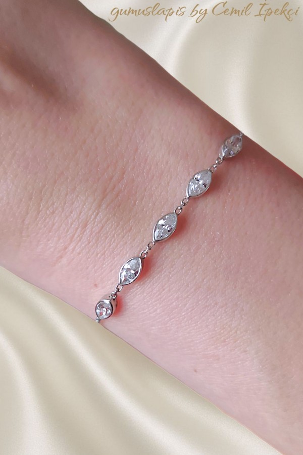 Damla Taş Motif Dorikalı Gümüş Bileklik 