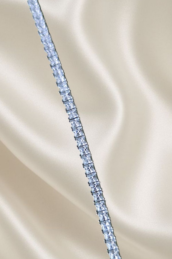 İçe Gömülü Kare Motif Gümüş Suyolu Bileklik