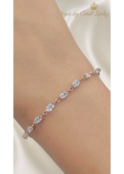 Oval Motif Taşlı Gümüş Bileklik 