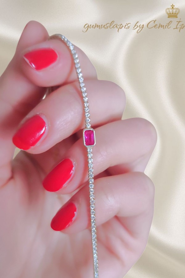 Ortası Yakut Taşlı Suyolu Gümüş Bileklik