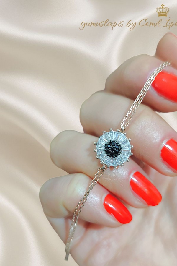 Ortası Onix Taşlı Mini Gümüş Bileklik 