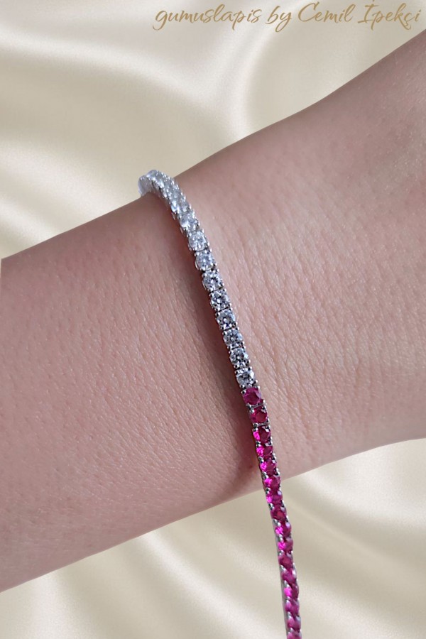 Yarısı Laboratuvar Yarısı Renkli Yakut Taşlı Gümüş Suyolu Bileklik