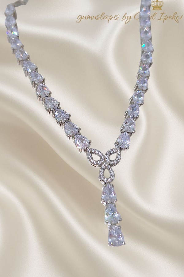 Laboratuvar Pırlantası Taşlı Yarım Suyolu Gümüş Y Gerdanlık