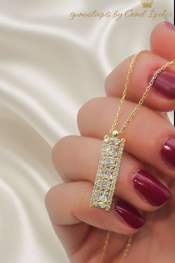 Baget Taşlı Çubuk Motif Gümüş Kolye