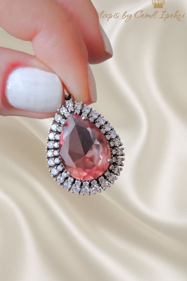 Renk Değiştiren Taşlı İri Damla Motif Gümüş Kolye Ucu 