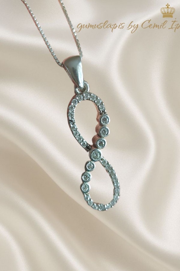 Dik Sonsuzluk Motif Gümüş Kolye