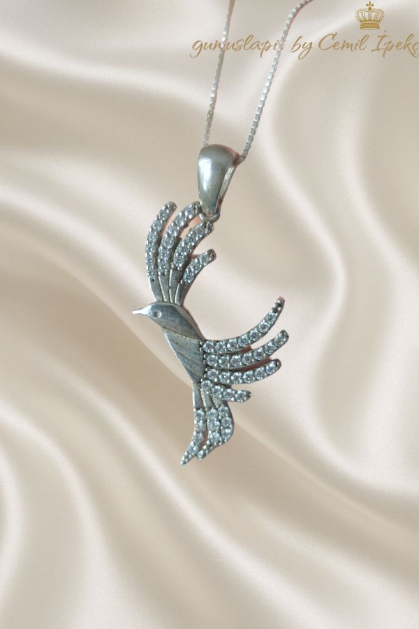 Kuş Motif Gümüş Beyaz Kolye