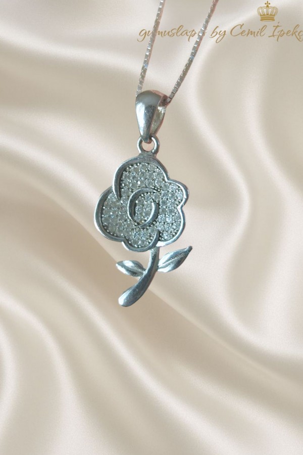 Papatya Motif Gümüş Beyaz Kolye