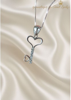 Kalpli Anahtar Motif Gümüş Kolye