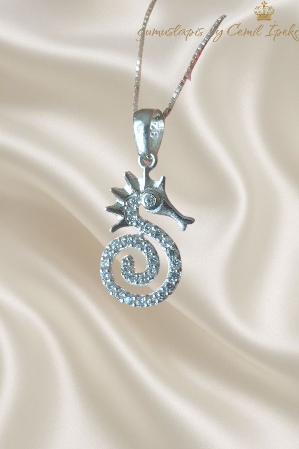 Denizatı Motif Gümüş Beyaz Kolye
