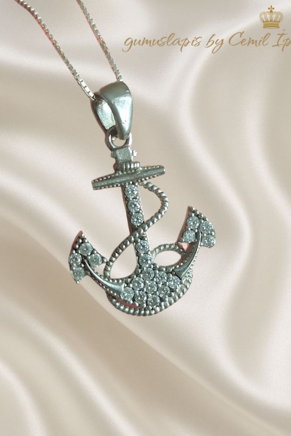 Çapa Motif Gümüş Taşlı Kolye