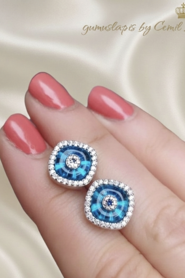 Cam Göz Motif Gümüş Küpe Çifti