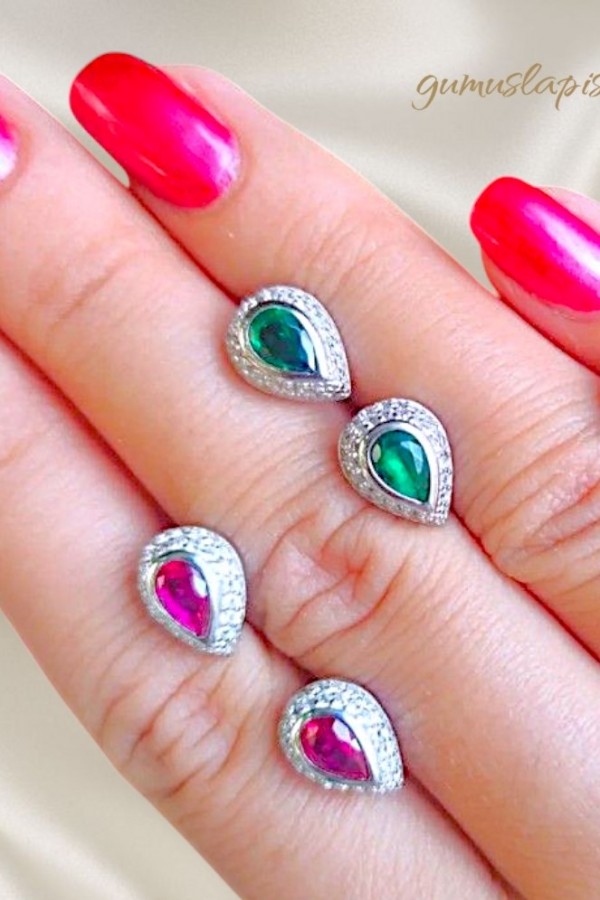 Damla Motif Gümüş Küpe Çifti Serisi