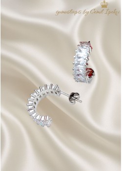 Laboratuvar Pırlantası Taşlı Baget Kesim Yarım Halka Küpe Çifti 