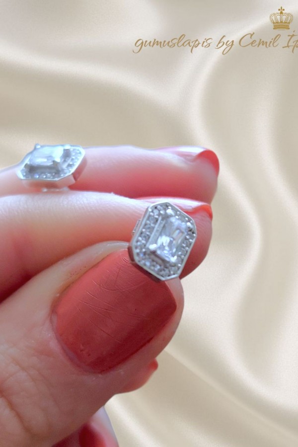 Laboratuvar Pırlantası Taşlı Gümüş Mini  Baget Küpe