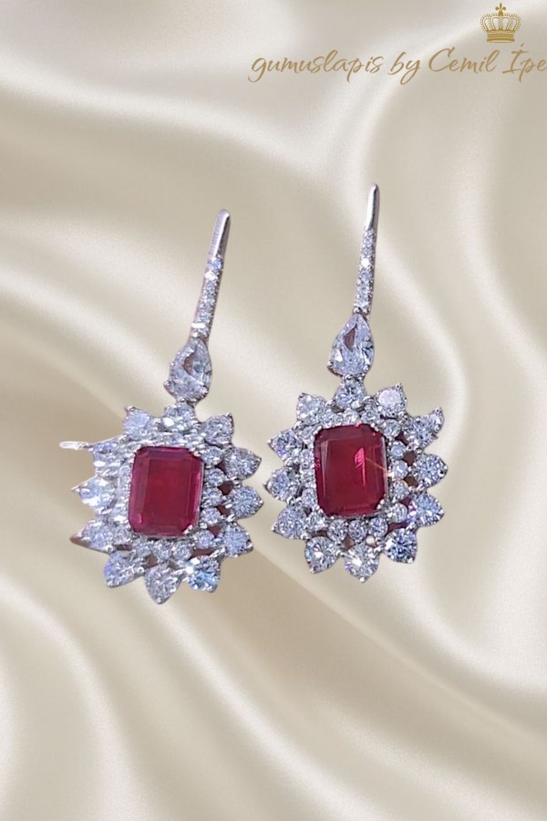 Lab Rubilitte Taşlı Gümüş Küpe Çifti