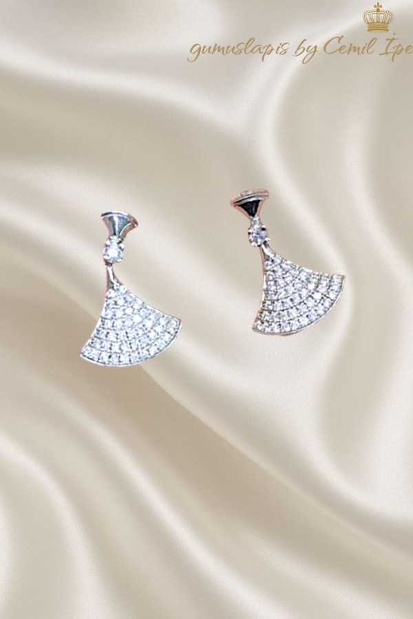 Yelpaze Motif Gümüş Küpe Çifti