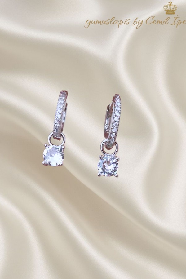 Tektaş Halka Motif Gümüş Küpe Çifti