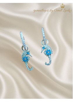 Deniz Atı Motif Gümüş Beyaz Küpe Çifti 