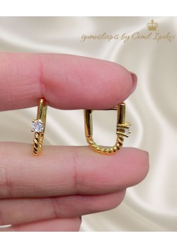 U Motif Gümüş Küpe Çifti 